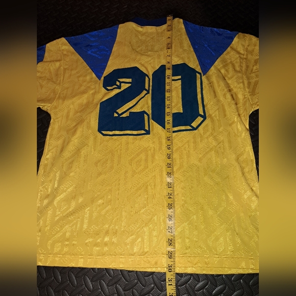 Vintage Umbro soccer jersey - Picture 12 of 15